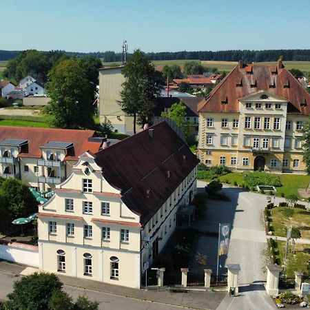 Autenrieder Brauereigasthof Ichenhausen Exterior photo